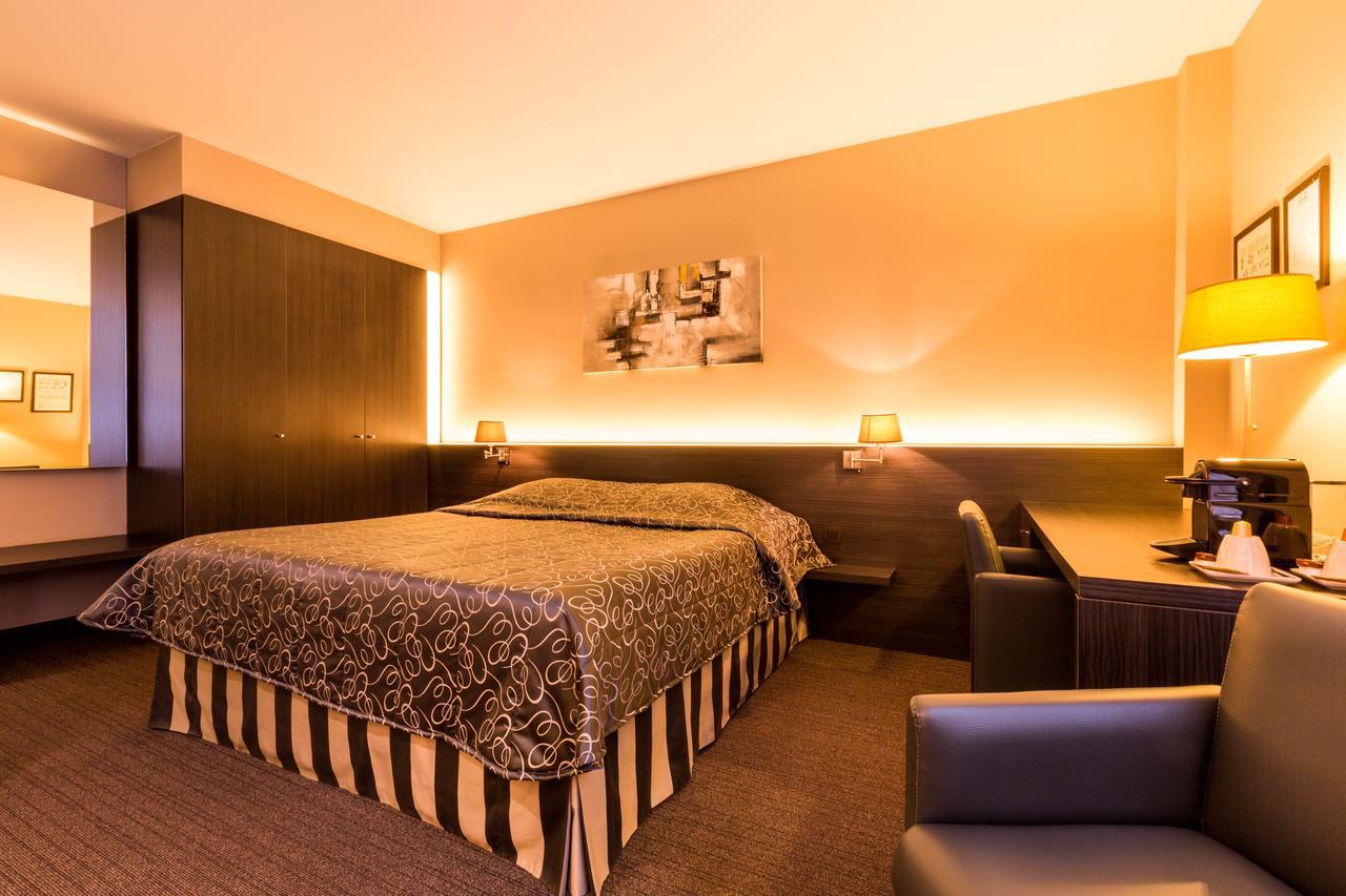 Hotel Royal De Panne Kültér fotó